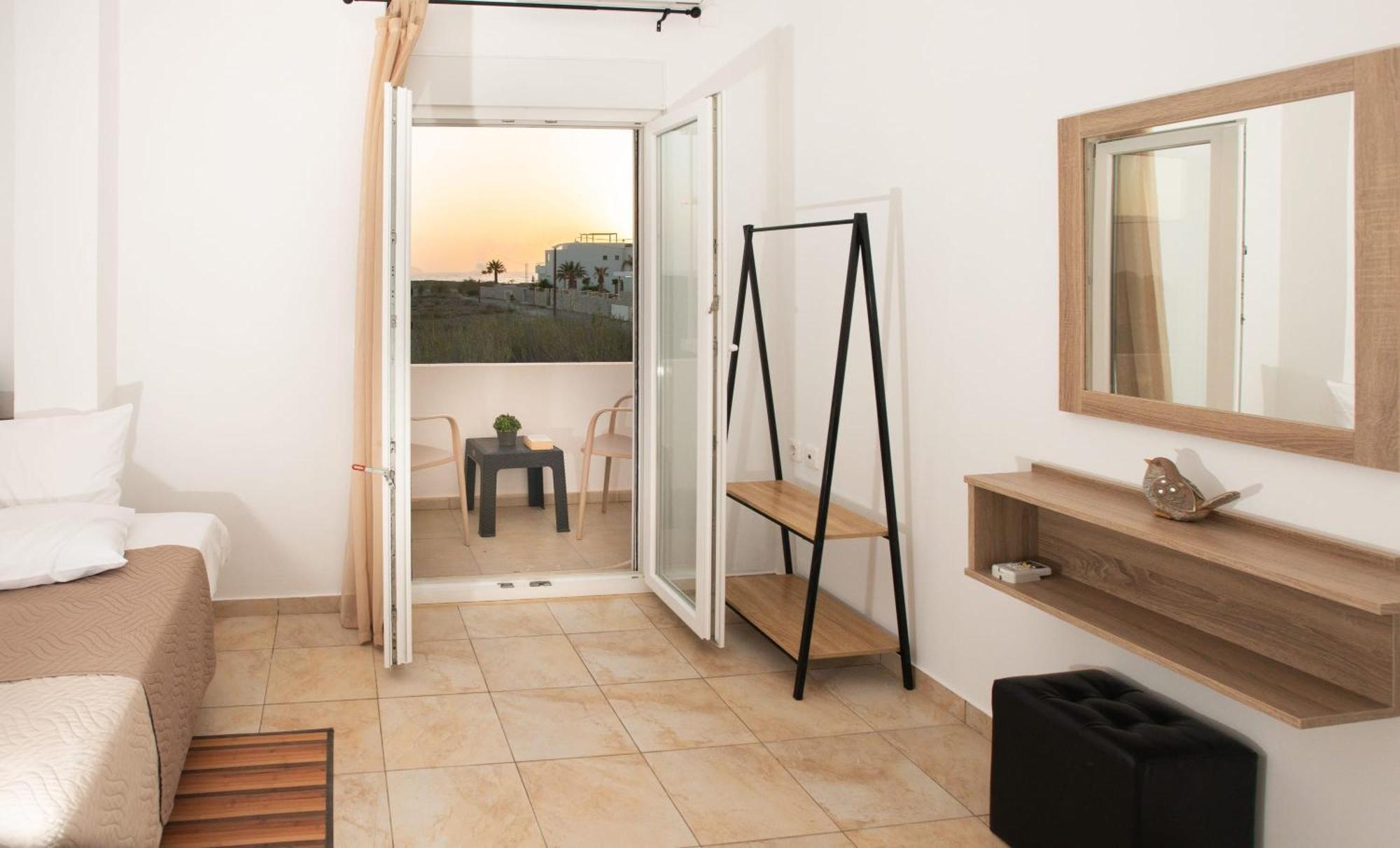Afrathias Beachhouse - Cretan Hideaway 卡拉马基 外观 照片